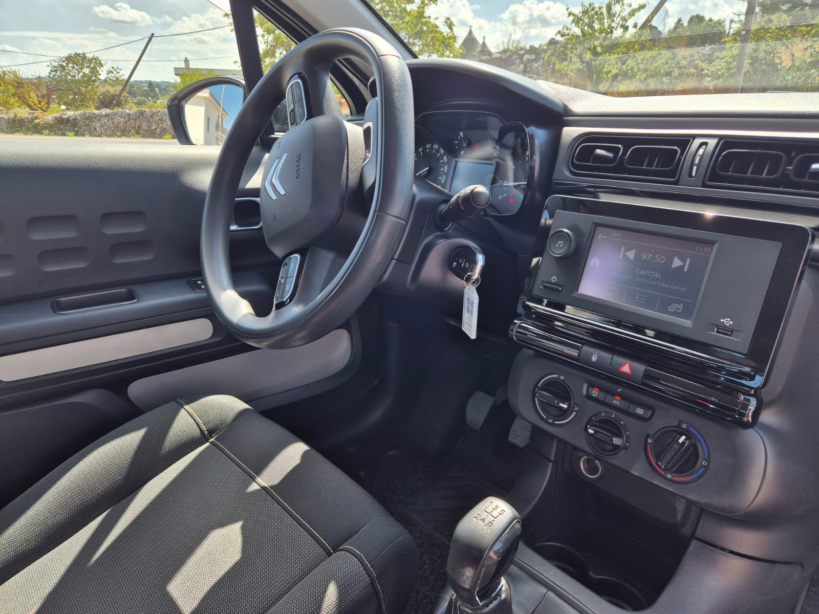 Citroën C3 1.2 PureTech 83 S&S — foto 10