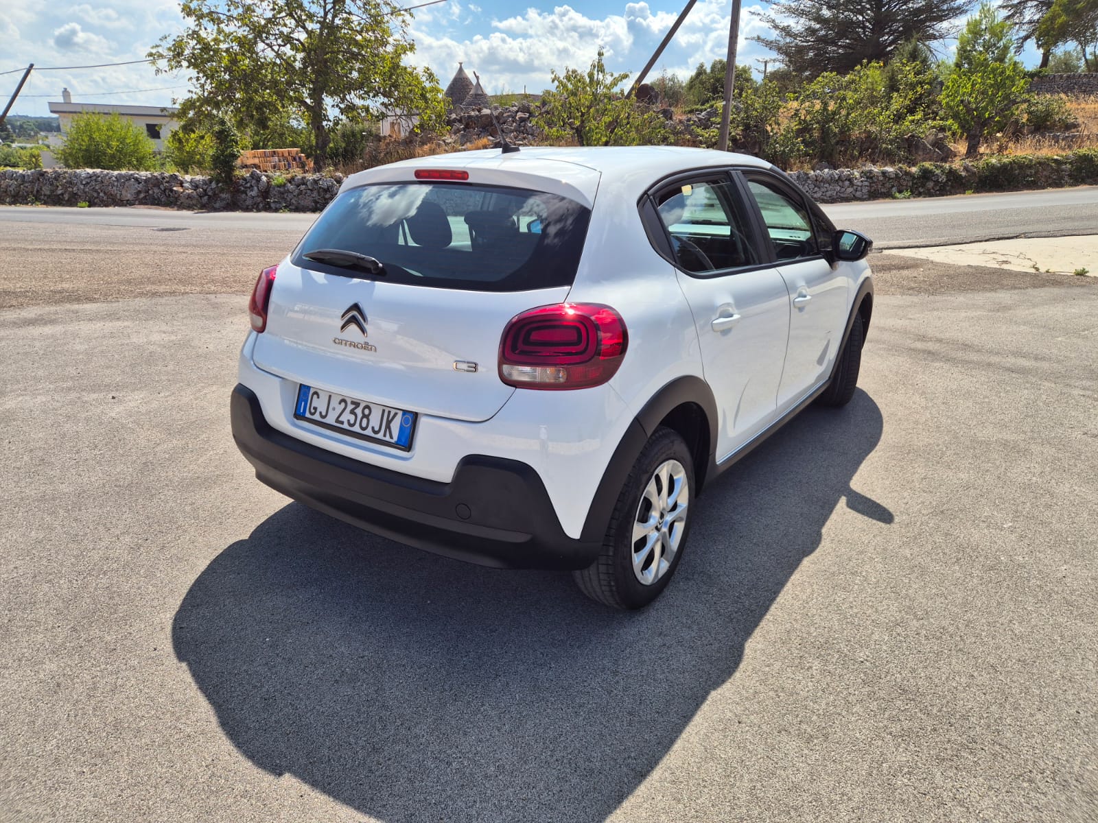 Citroën C3 1.2 PureTech 83 S&S — foto 8