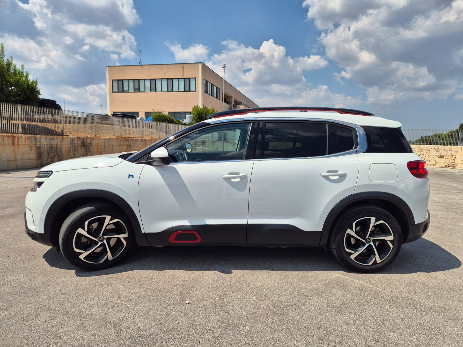 Citroën C5 Aircross 1.6 Hybrid Plug-In 225 CV Shine — foto 3