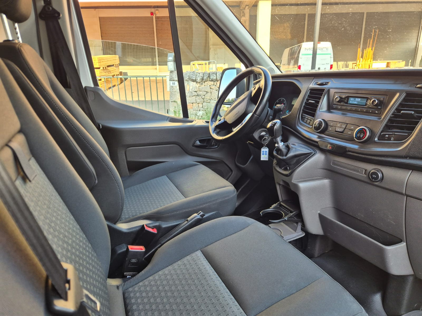 Ford Transit 290 L2 H2 Trend 2.0 TDCi MHEV 130 CV — foto 7