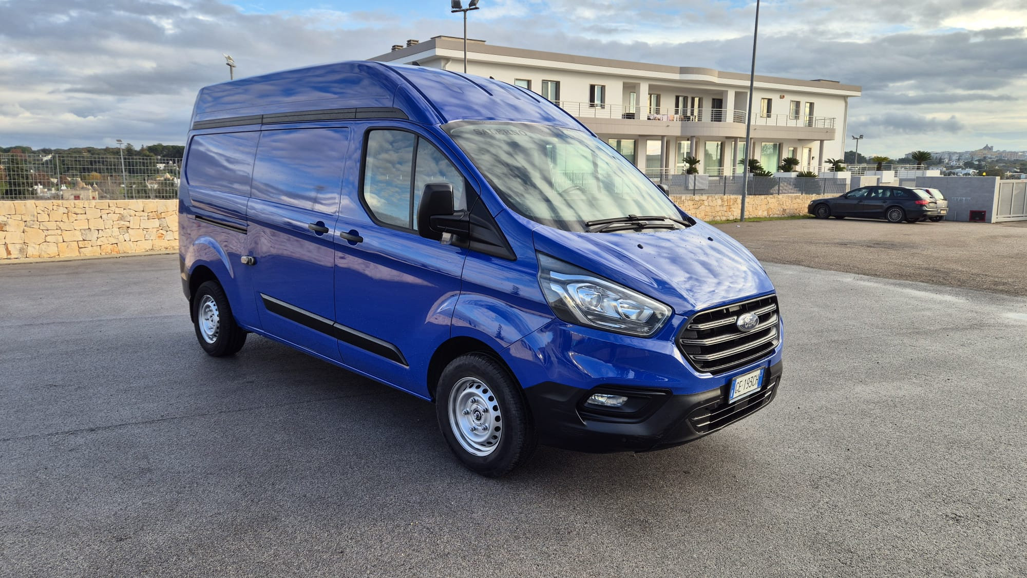 Ford Transit Custom 300 L2 H2 Trend EcoBlue Hybrid 170 CV