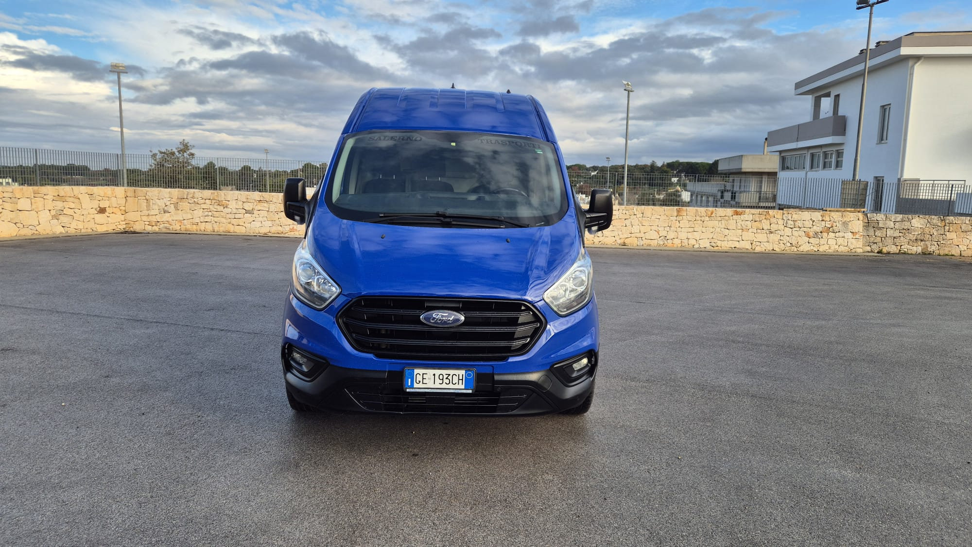 Ford Transit Custom 300 L2 H2 Trend EcoBlue Hybrid 170 CV — foto 7