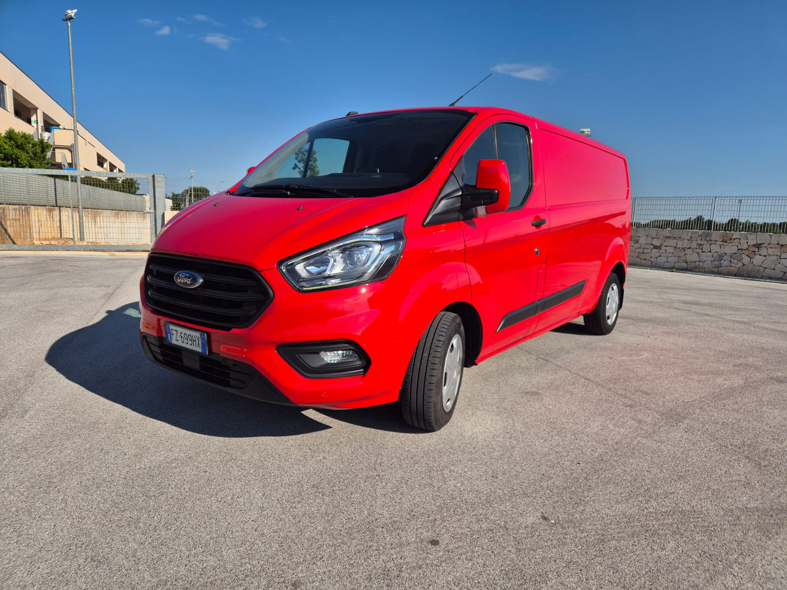 Ford Transit Custom 340 L2 H1 2.0 TDCi 130 CV Trend — foto 2