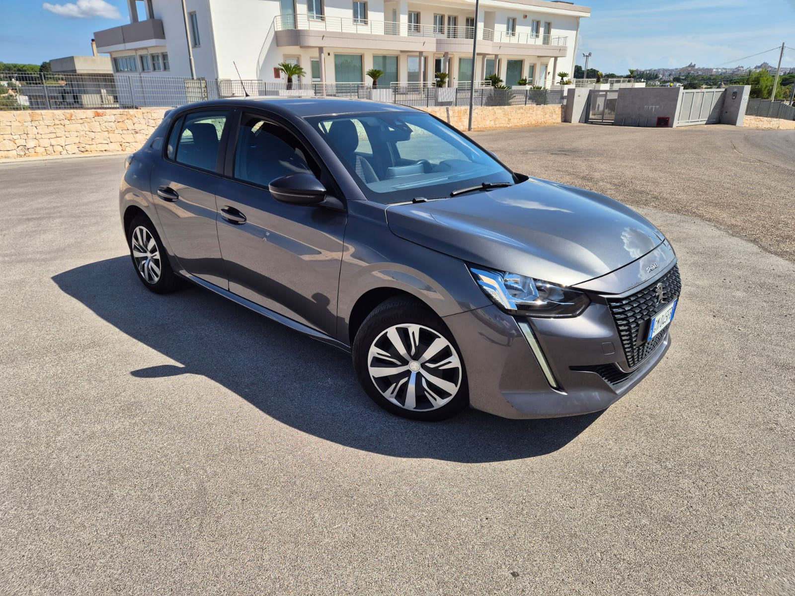 Peugeot 208 1.5 BlueHDi 100 CV — foto 8