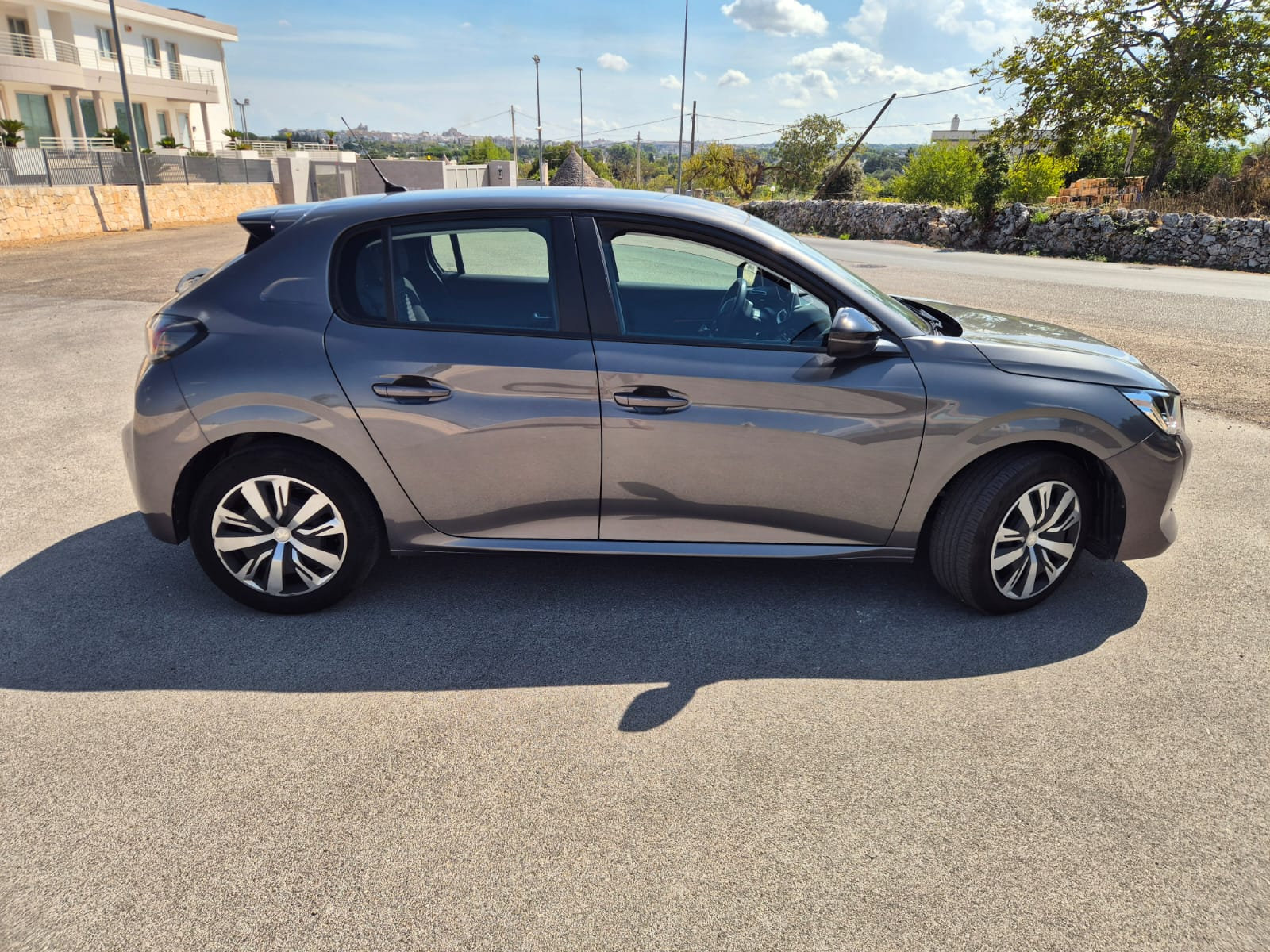 Peugeot 208 1.5 BlueHDi 100 CV — foto 9