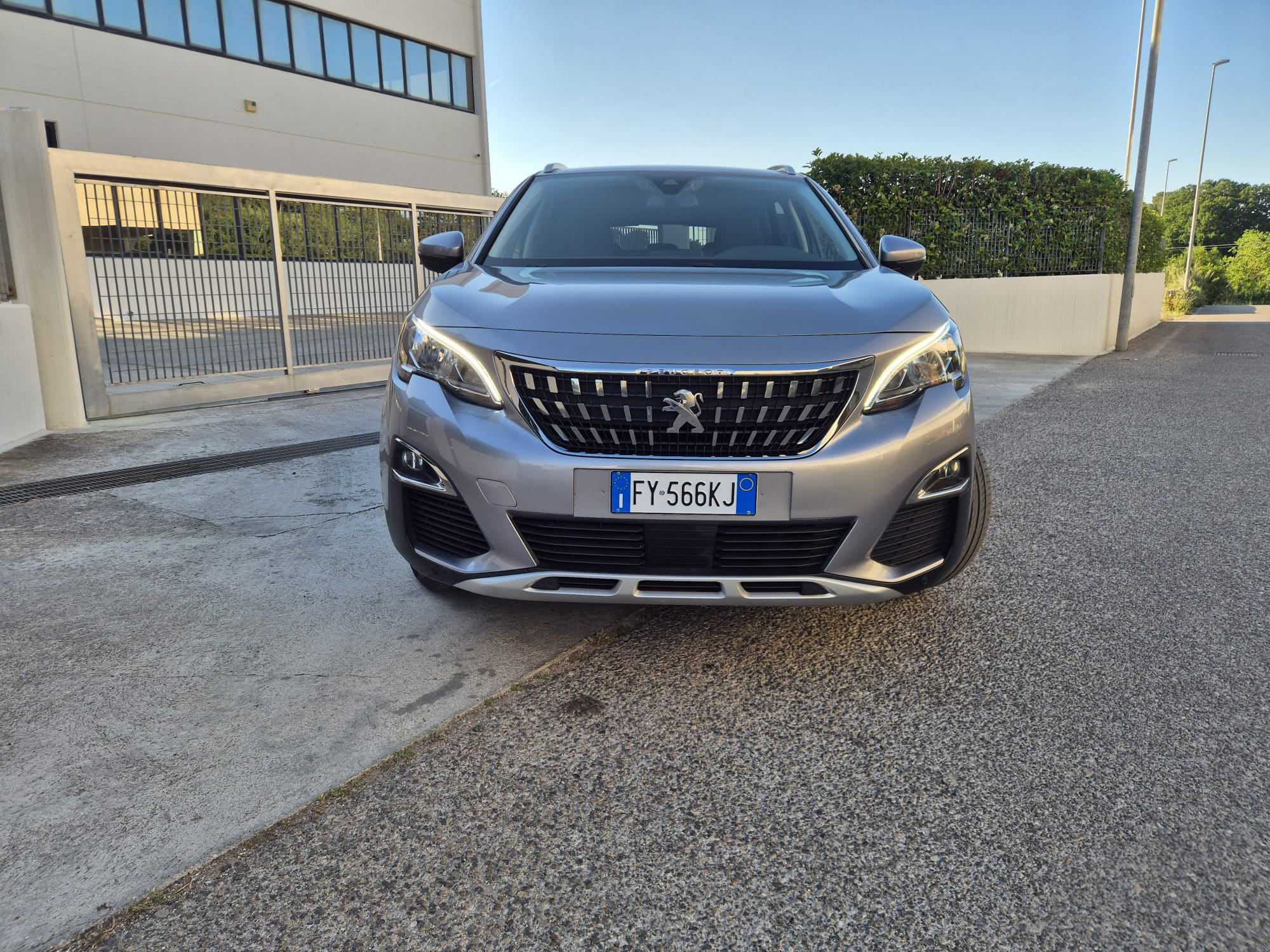 Peugeot 3008 1.5 BlueHDi 130 CV Allure — foto 4