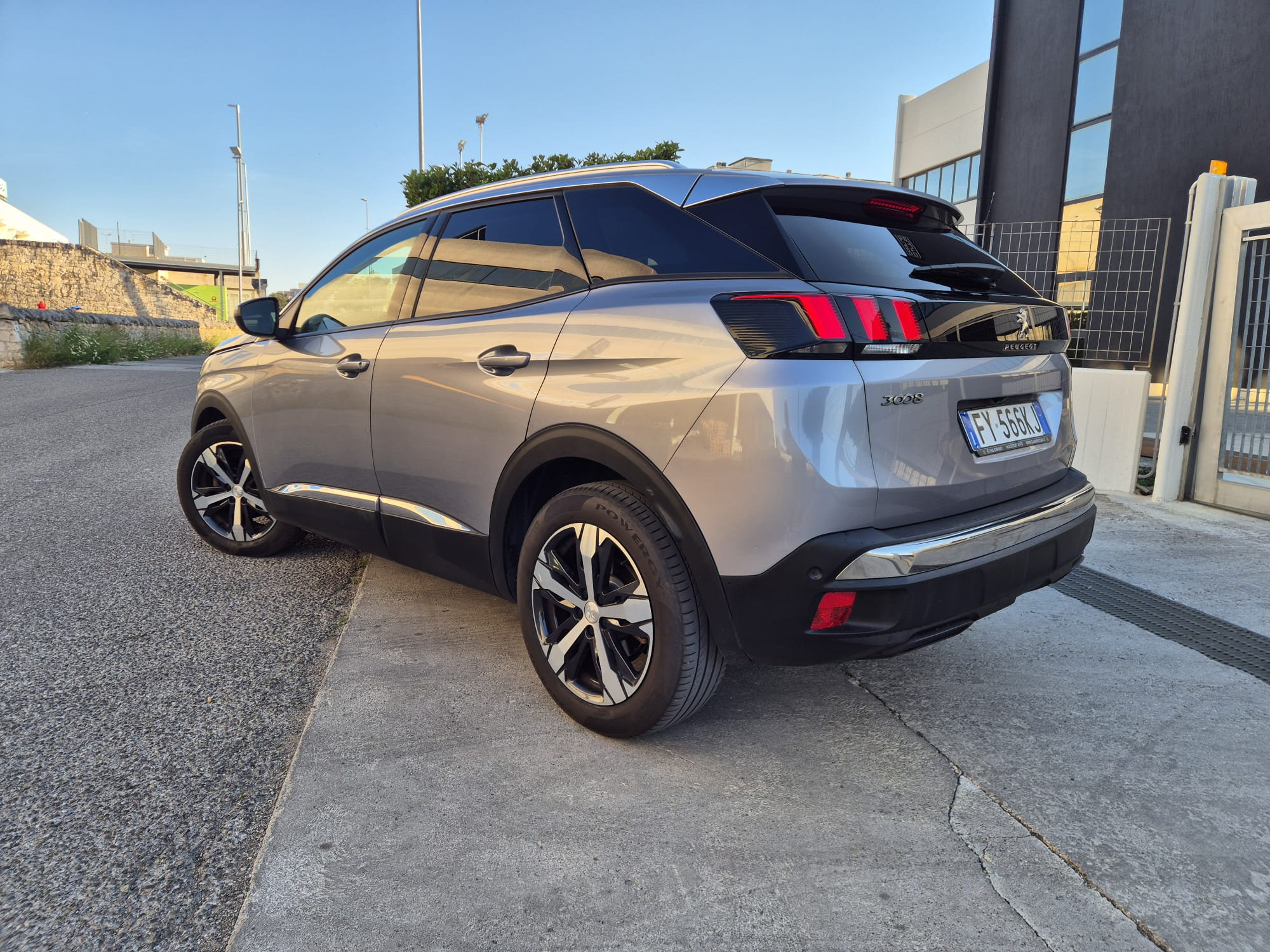 Peugeot 3008 1.5 BlueHDi 130 CV Allure — foto 8