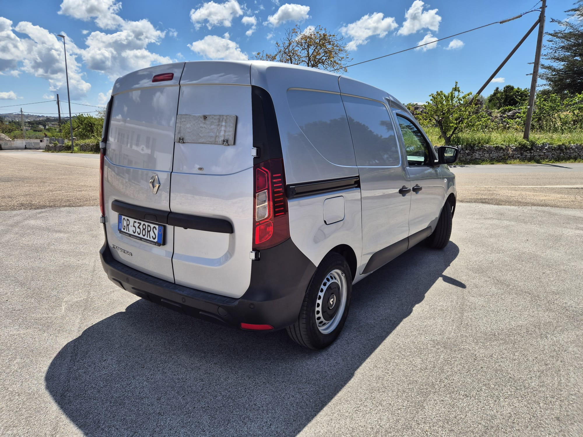 Renault Express 1.5 Blue dCi 95 CV Coibentato — foto 6