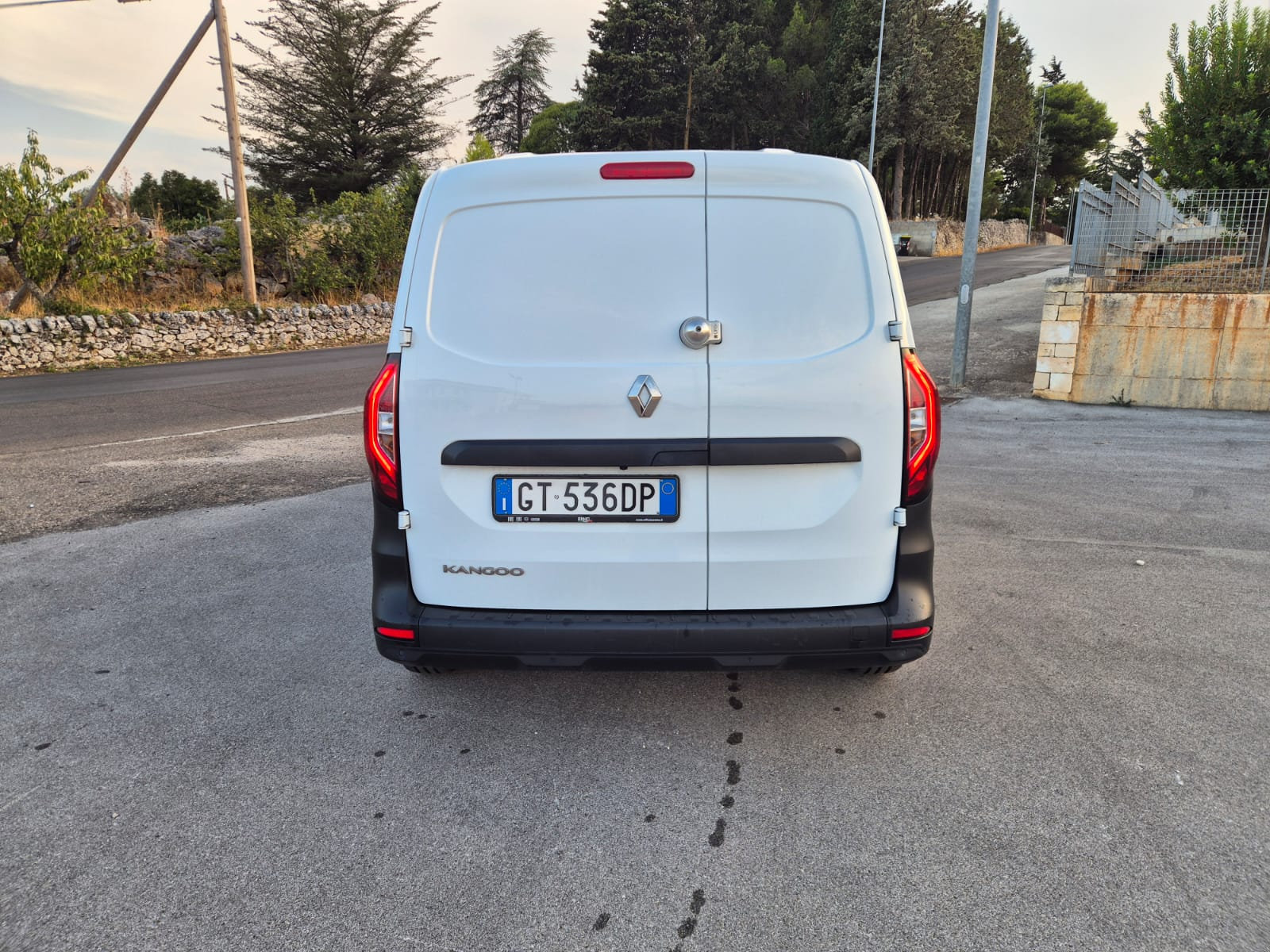 Renault Kangoo Van 1.5 Blue dCi 95 CV — foto 8