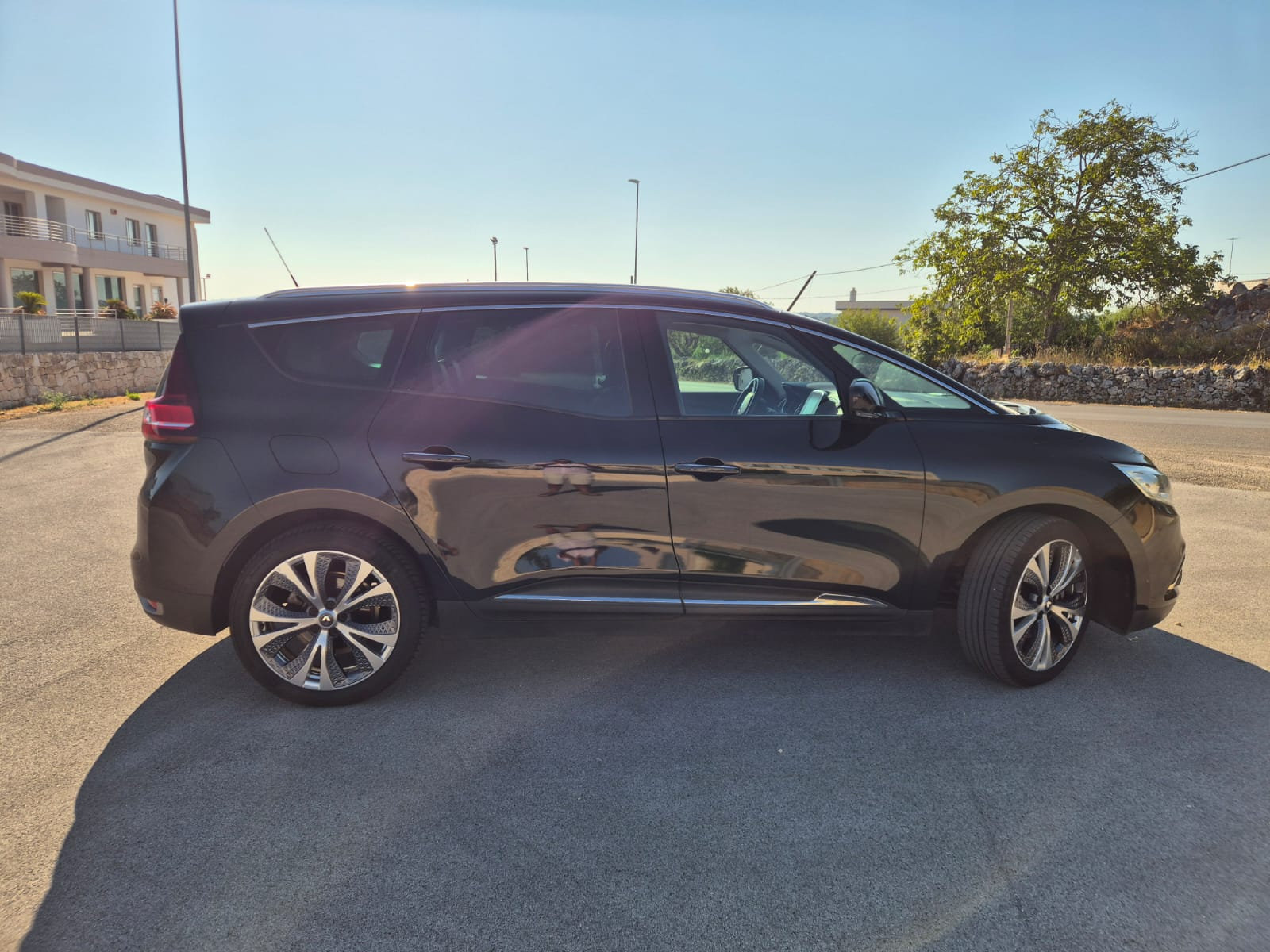 Renault Scenic 1.5 dCi 110 CV Energy Zen 7 posti — foto 8